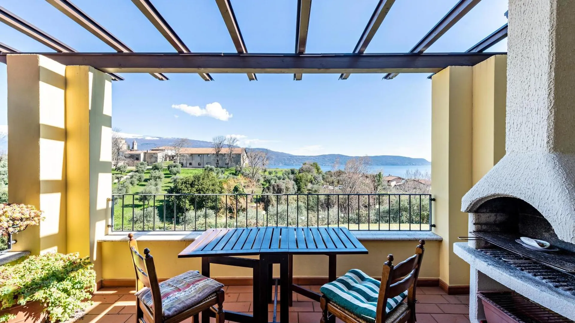 Apartment Casa Vacanze Gianpietro Rossi Toscolano-Maderno Italien